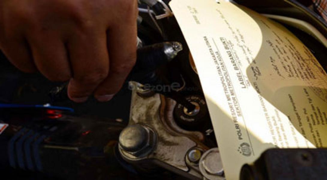 Ditipu Brondong, Motor Janda Raib