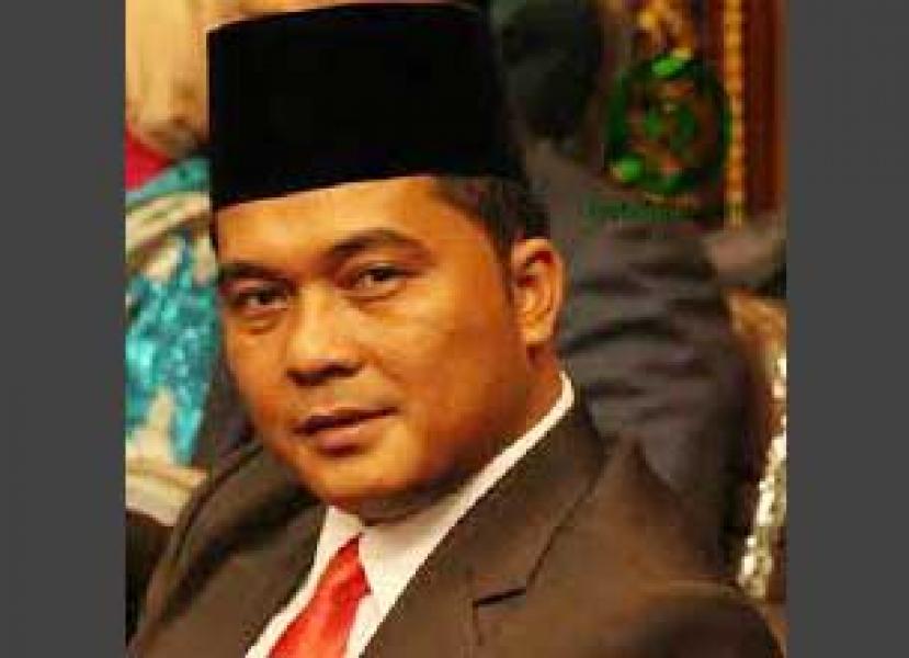 Jangan Ada Pungutan Parkir di Kantor Pemerintahan