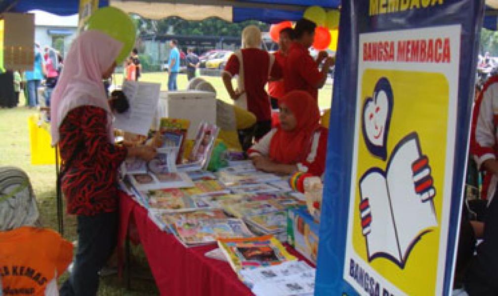 Kantor Perpustakaan Inhu Gelar Pameran Buku