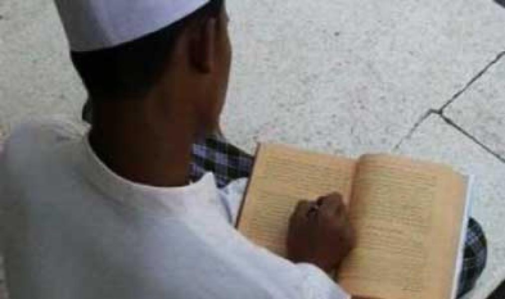 Kitab Kuning Filter Generasi Muda dari Radikalisasi