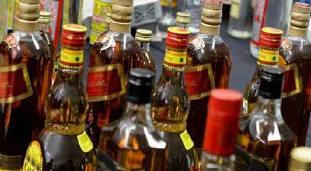 Maraknya Peredaran Miras Tanpa Cukai, KPPBC Pekanbaru Gratiskan Pengurusan Izin NPPBKC