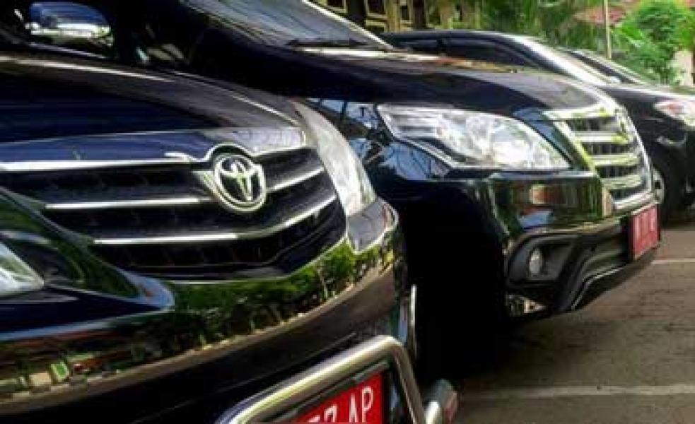Mobil Operasional Anggota DPRD Rohul Akan Diservis