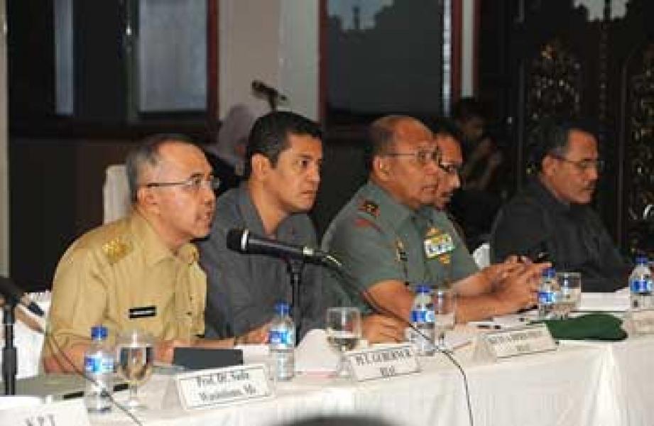 Plt Gubri Instruksikan 6 Daerah Tindaklanjuti Audit Kepatuhan Pencegahan Karhutla