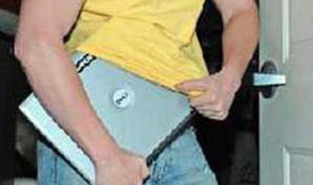 Tertangkap Tangan, Pencuri Laptop Dihajar Massa
