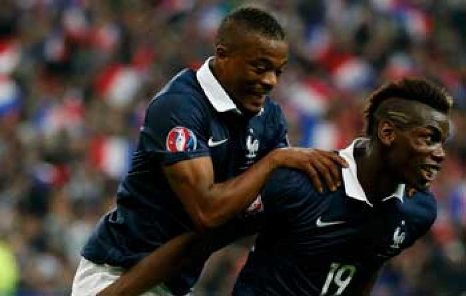 brahimovic Absen, Pogba Ambil Keuntungan