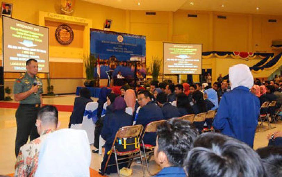 1500 Mahasiswa Unair Ikuti Kuliah Umum Panglima TNI