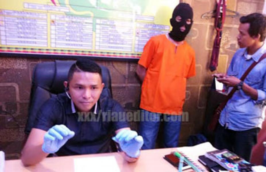 Jual Ekstasi ke Polisi, Bandar Kelas Tengik Ditangkap