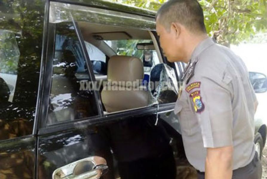 Kaca Mobil PNS Dipecah Maling, Uang dan Laptop Raib