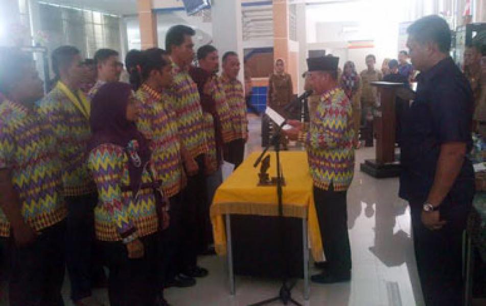 Kukuhkan Pengurus APJP, Bupati Minta Pengusaha di Pelalawan Siap Bersaing