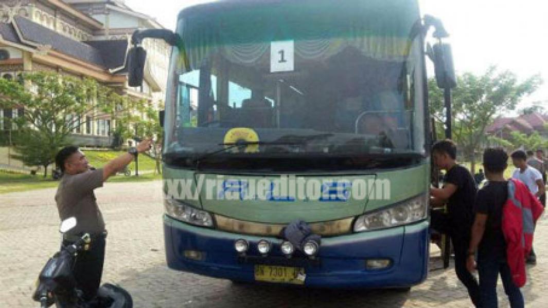 Panitia Kongres, Pulangkan Ratusan Romli HMI Asal Makassar dengan 10 Bus