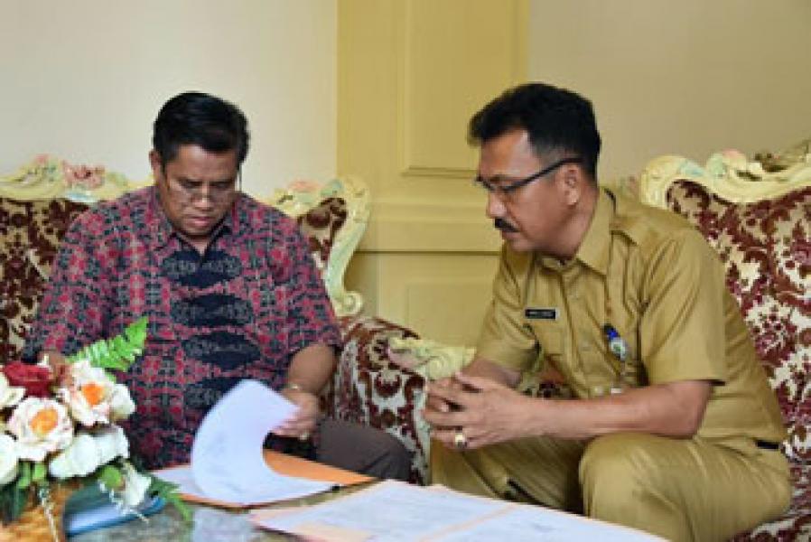 Pemkab Sampaikan Perda APBD-P Bengkalis 2015 ke Pemprov Riau Untuk Diverifikasi