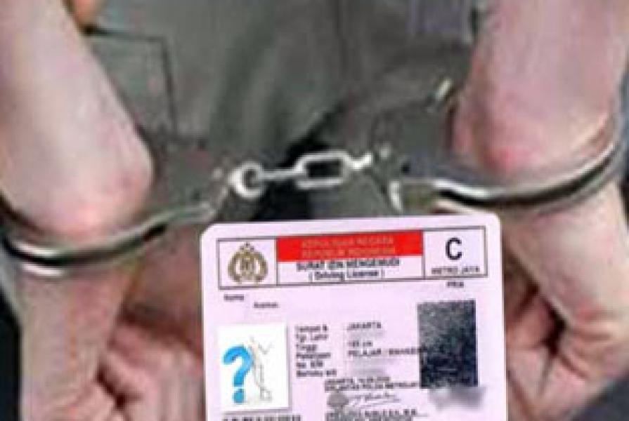Polres Inhu Bongkar Sindikat Pembuatan SIM Palsu