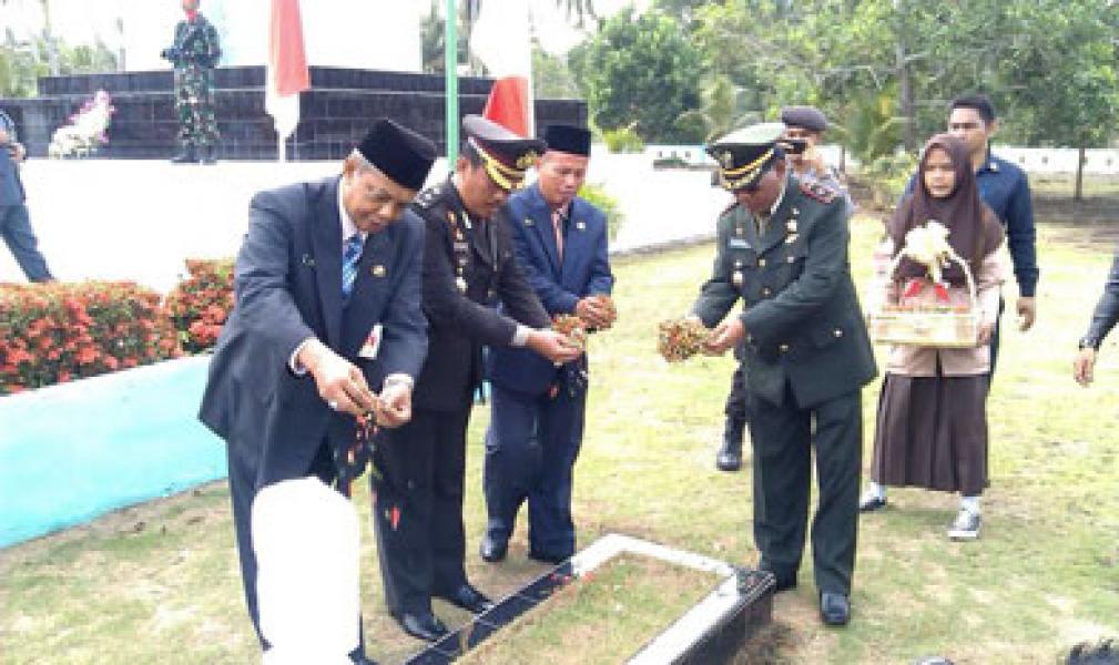 Sekda: Semangat Pahlawan Hendaknya Menjiwai Masyarakat Meranti