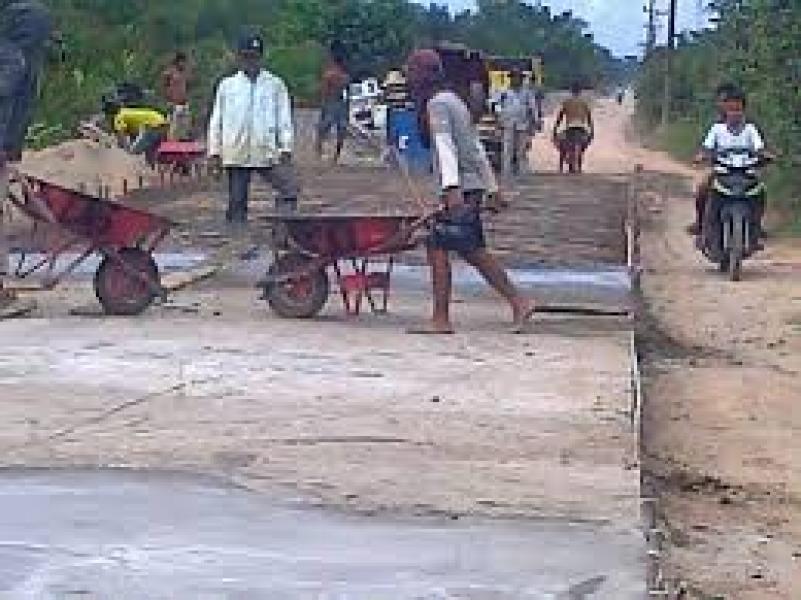 Terkait Pengunduran Diri Rianto, DPRD Inhu Diminta Hearing Dinas PU