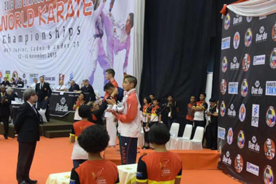 Tim Karate Indonesia Raih 3 Medali Emas