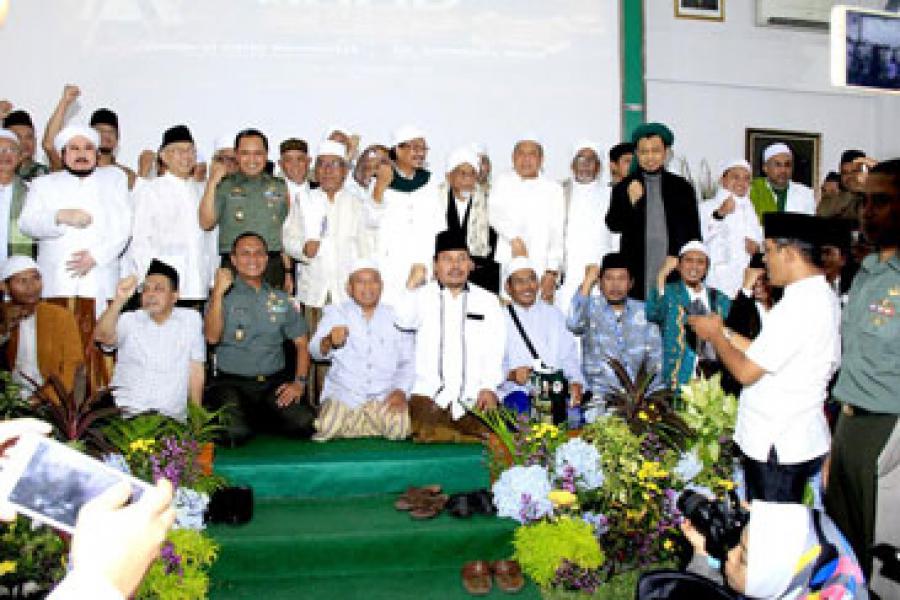Aster Panglima TNI: Resolusi Jihad Sangat Erat Hubungannya Dengan Hari Pahlawan