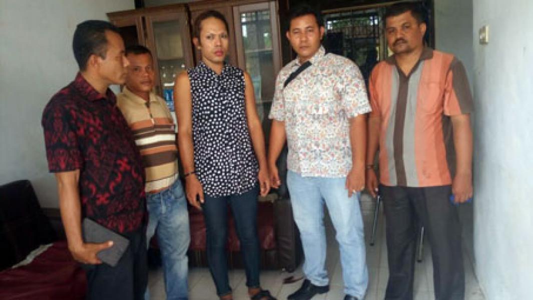 Hina Kabupaten Rohul Lewat Medsos, Wanita Waria Asal Sumut Dipolisikan
