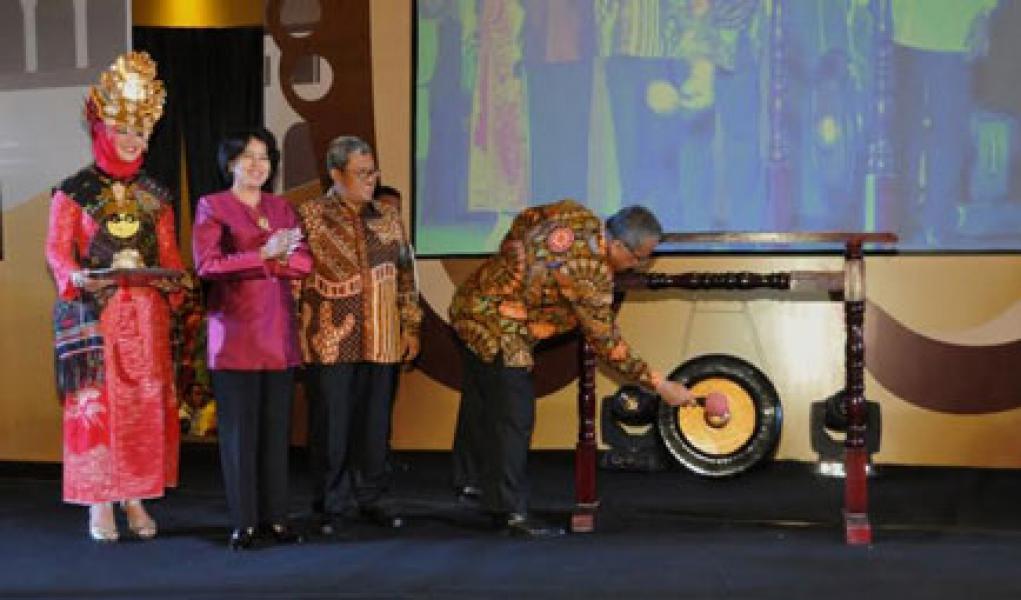 Puspen TNI Ikuti Pameran Anugerah Media Humas