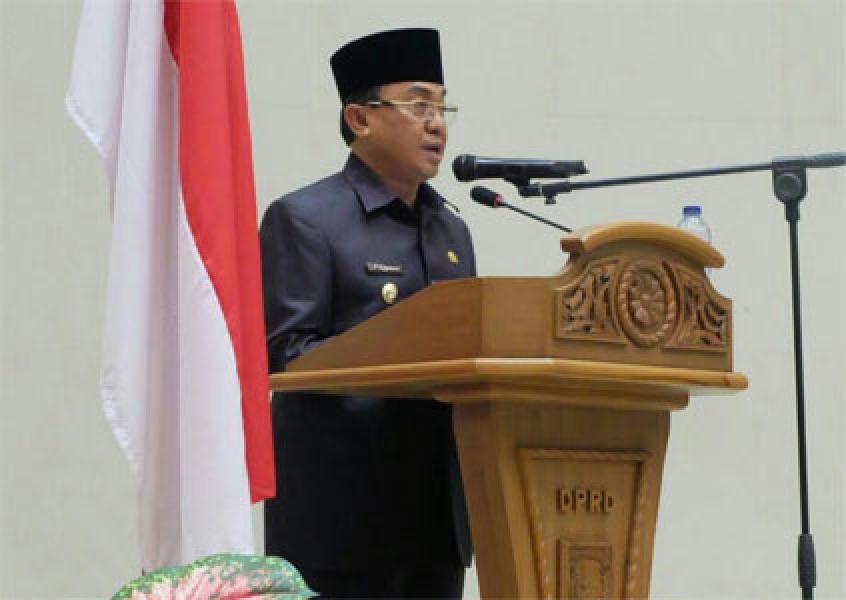 Bupati Inhil Sampaikan Ranperda Pertanggung Jawaban APBD 2016