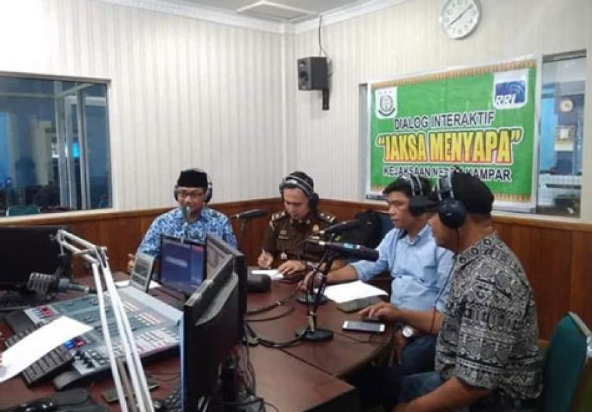 �Jaksa Menyapa� Live Streaming Kejari Kampar Dan Inlaning Di RRI Pekanbaru 