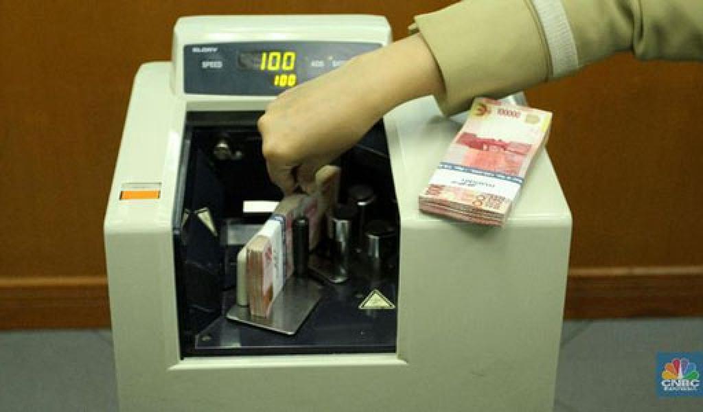 Awas, Corat-coret sampai Remas Uang Rupiah Denda Rp 1 M
