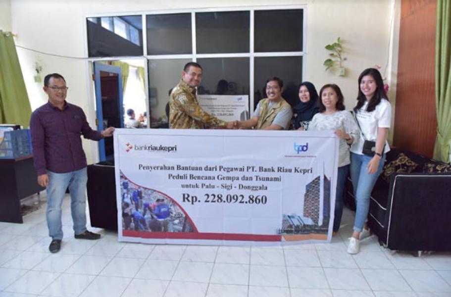 Bank Riau Kepri Peduli Korban Gempa dan Tsunami Palu-Sigi-Donggala