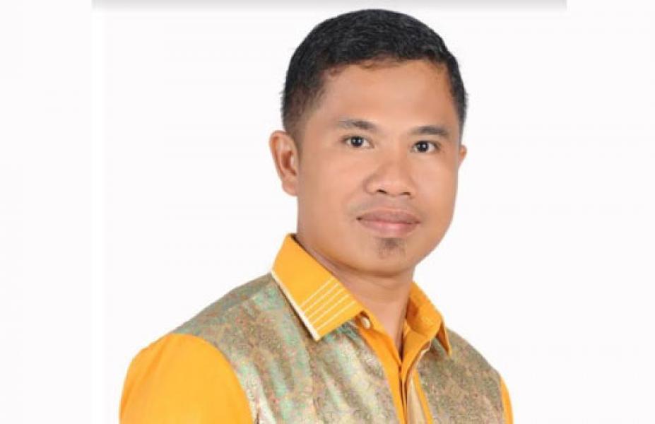 Caleg Sosialisasi, Warga Tebing Tinggi Okura Keluhkan e-KTP