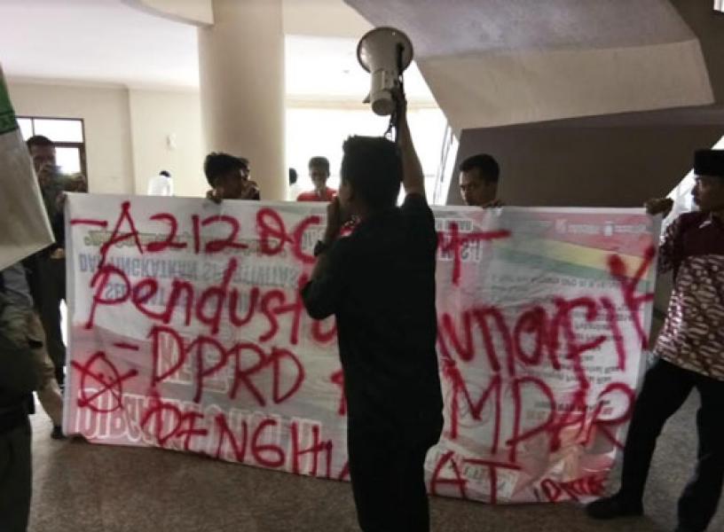 IPMK-Pekanbaru Tolak Pembangunan Gedung 8 Lantai
