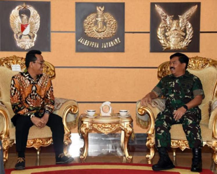 Panglima TNI Terima Audiensi Komisaris Utama PT. Pelindo I