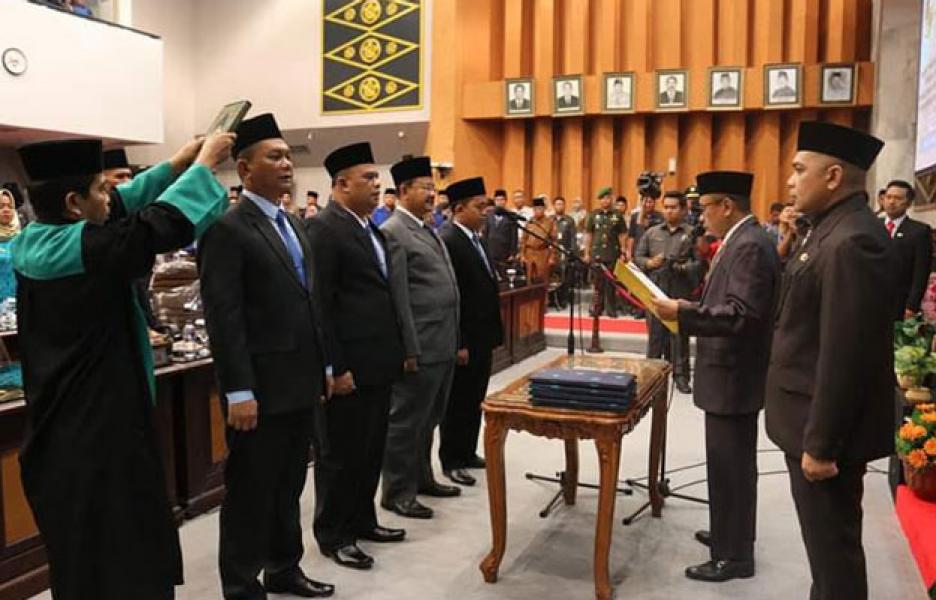 Resmi Dilantik, PAW 4 Anggota DPRD Pekanbaru