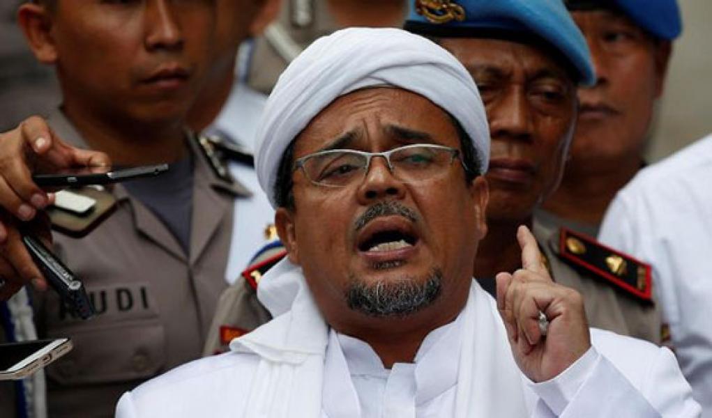 Rizieq Minta Saudi Cari Pemasang Bendera dan Pemotret Dirinya