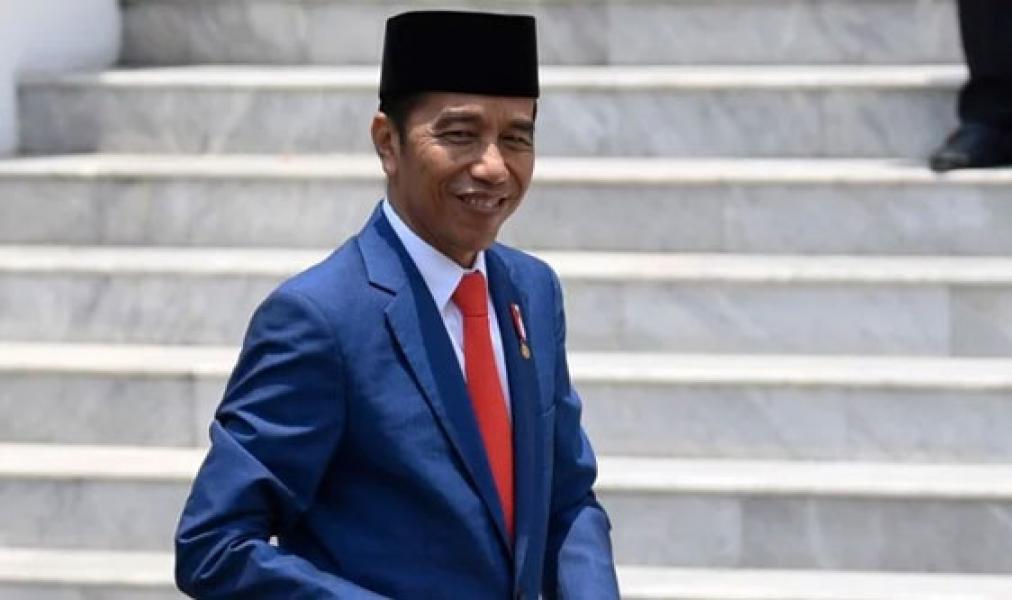 5 Adab Sopan Santun Presiden Jokowi yang Dipertanyakan Terkait KPK