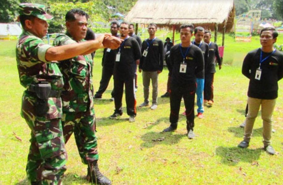 Bawaslu Rohul Tingkatkan Capasity Building, Narasumber PBB Kapten Inf Kasmir