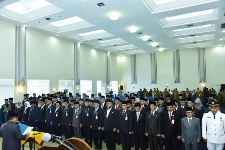 Bupati Bengkalis Lantik Sejumlah Pejabat Pimpinan Tinggi Pratama, Administrator, dan Pengawas