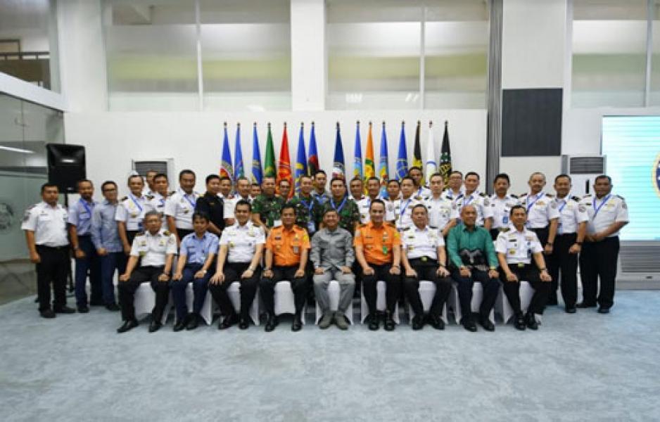 Kepala Bakamla RI : Pentingnya Bersinergi Antar Instansi Maritim Indonesia