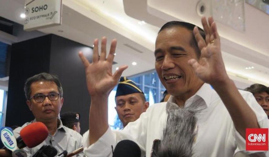 LSI Denny JA: Kepercayaan Publik Terhadap Jokowi Menurun