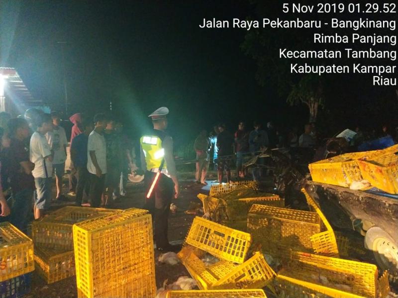 Laka Maut di KM 21 Rimbo Panjang, 1 Tewas dan 1 Luka Berat