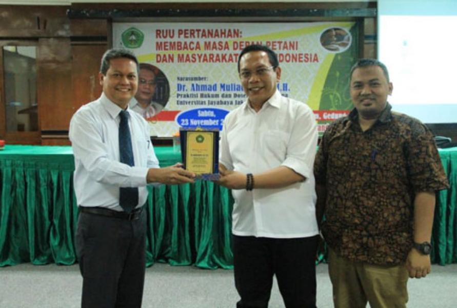 Magister Ilmu Hukum Unilak Taja Kuliah Umum RUU Pertanahan