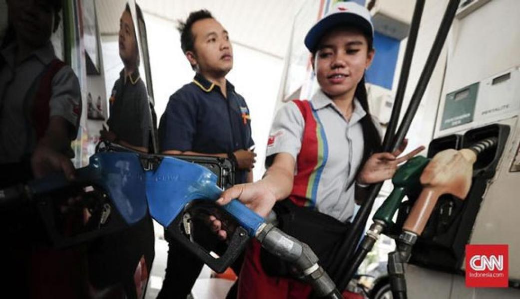 Mengungkap Penggunaan Ponsel Bisa Picu Ledakan di SPBU