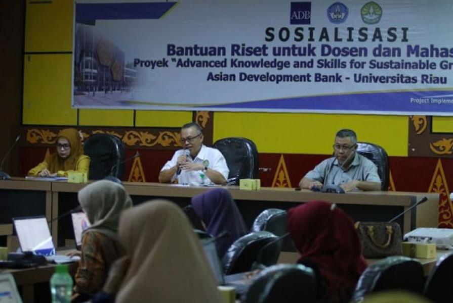PIU ADB Unri Sosialisasi Bantuan Riset untuk Dosen dan Mahasiswa