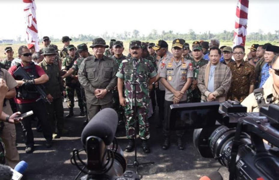 Sinterklas Turun Dari Langit Timika