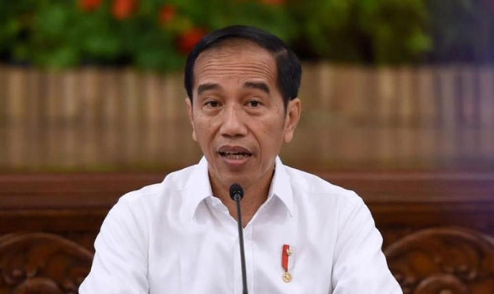 Wacana Jokowi Jabat Presiden 3 Periode Dinilai Ngawur & Aneh!