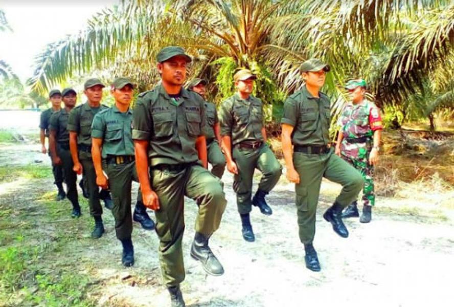 Wanra Desa Pauh Terima Materi PBB Dari Koramil 10 Kunto Darussalam  
