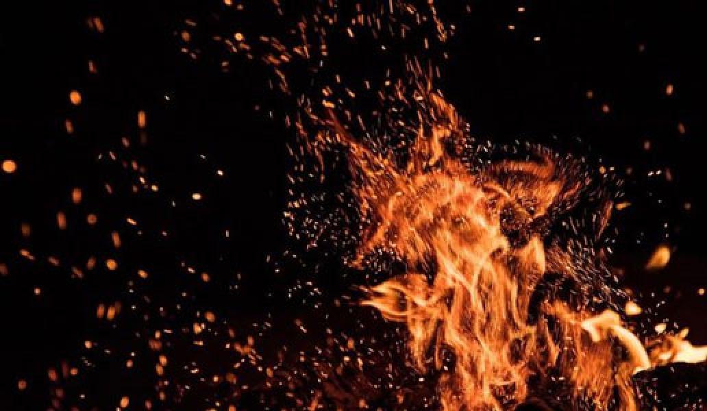 Apartemen di Hong Kong Terbakar, Tujuh Tewas dan Belasan Luka