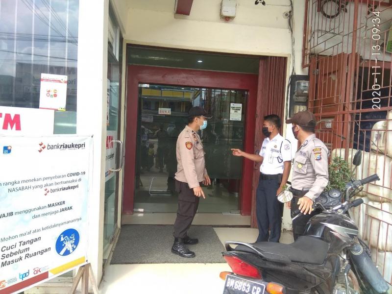 Ciptakan Lingkungan Kondusif, Polsek Pangkalan Kerinci Intensifkan Patroli