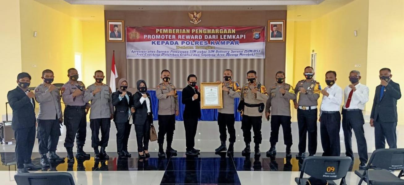 LEMKAPI Anugerahkan Piagam Penghargaan Promoter Reward Untuk Polres Kampar