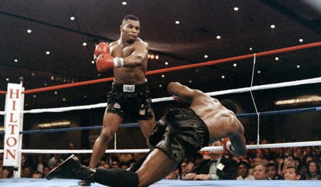 Menang Atau Kalah Lawan Jones, Mike Tyson Tetap Dapat Sabuk