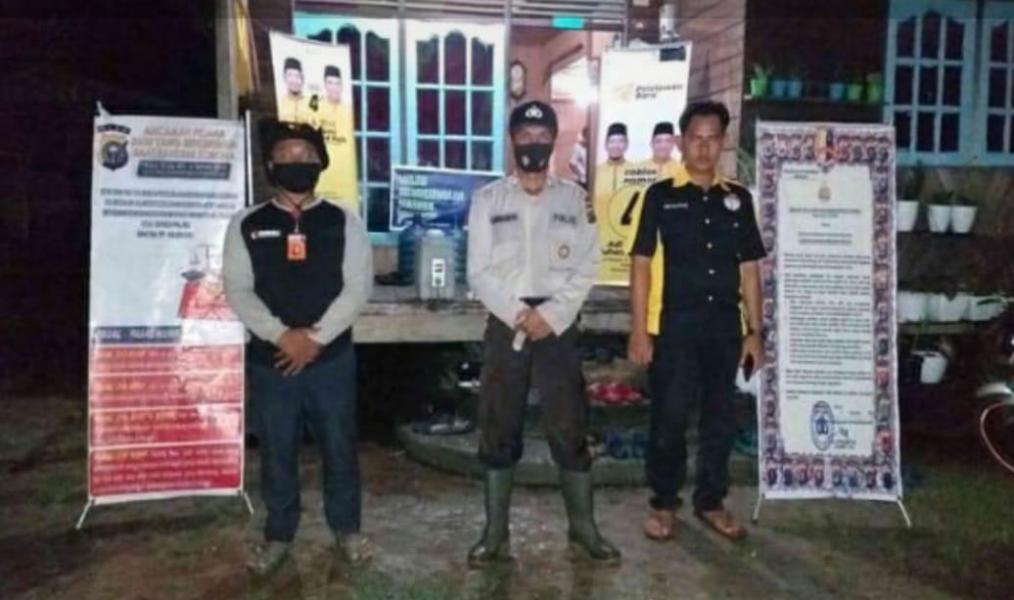 Personil Polsek Teluk Meranti Periksa Pesiapan Prokes Ditempat Kampanye