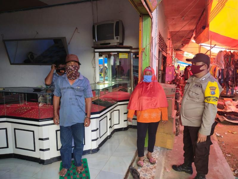 Polsek Langgam Tak Pernah Bosan Sosialisasikan Covid-19 serta Patroli C3