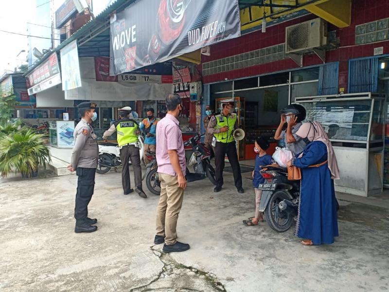 Polsek Pangkalan Kuras Bersama Satpol PP Masih Lakukan Ops Yustisi Dialogis